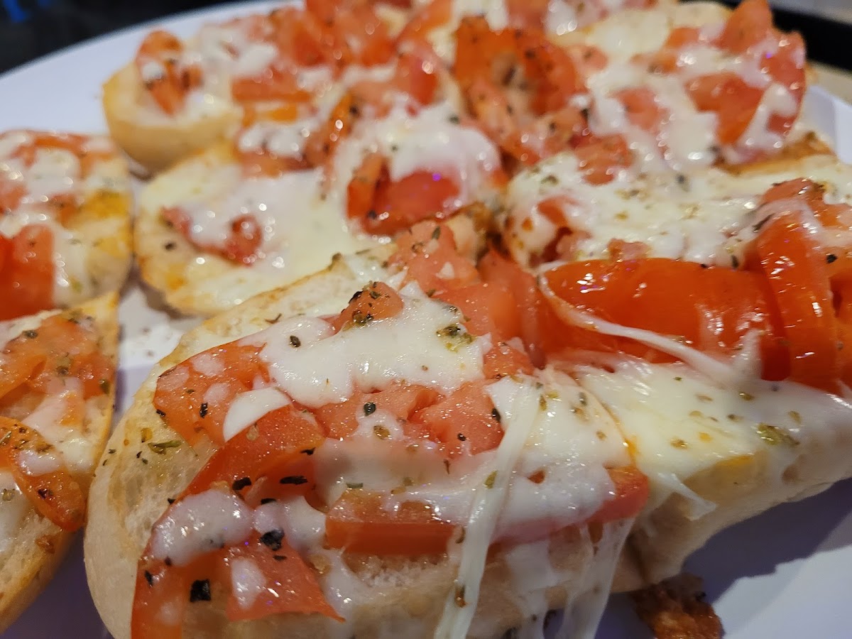 Rulli's Italian Restaurant-9